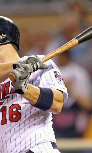 Twins Friday: Willingham sent to DL